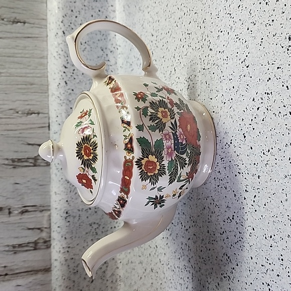 Windsor teapot floral blossom pattern large Tea pot England chintz pattern swirl - Picture 3 of 6